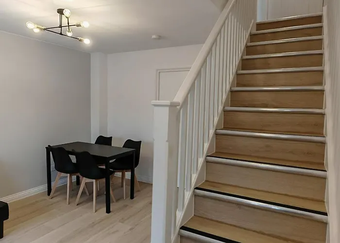 Edge With Parking Apartment