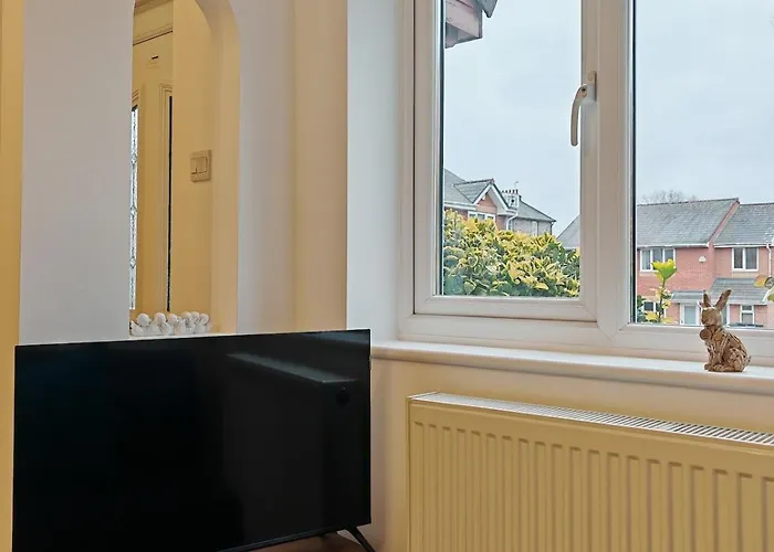 Edge With Parking Bristol